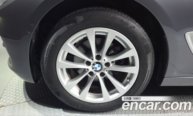 BMW Gran Turismo 2020 — photo 5