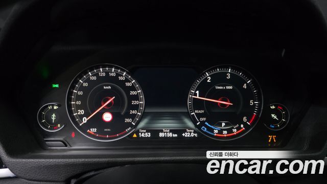 BMW Gran Turismo 2020 — photo 11