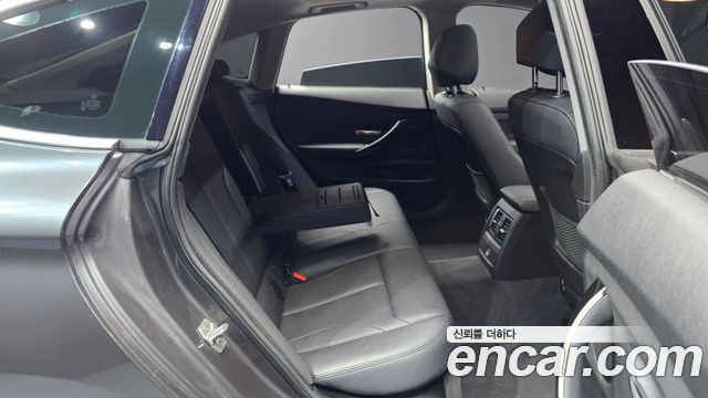 BMW Gran Turismo 2020 — photo 18