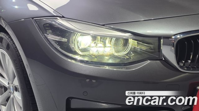 BMW Gran Turismo 2020 — photo 8