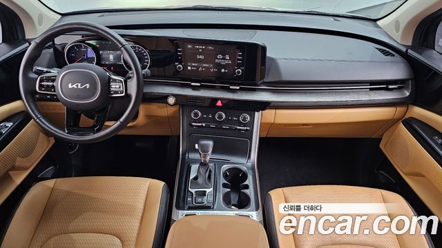 Kia Canival 2023 — photo 10