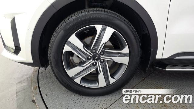 Kia Sorento 2023 — photo 5