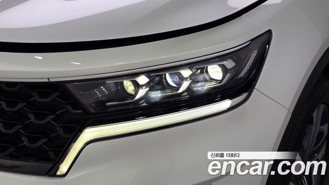 Kia Sorento 2023 — photo 8