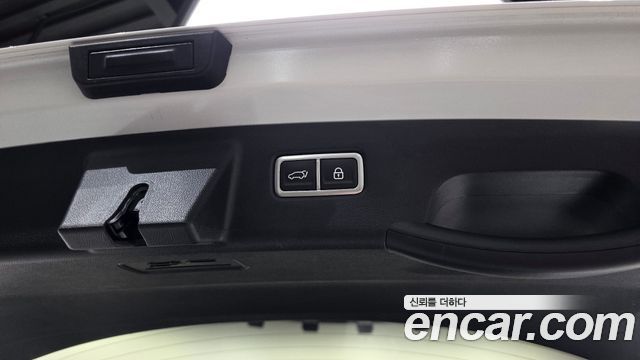 Kia Sorento 2023 — photo 34
