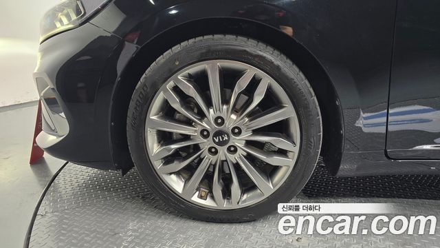 Kia K7 2020 — photo 5