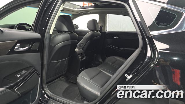 Kia K7 2020 — photo 17