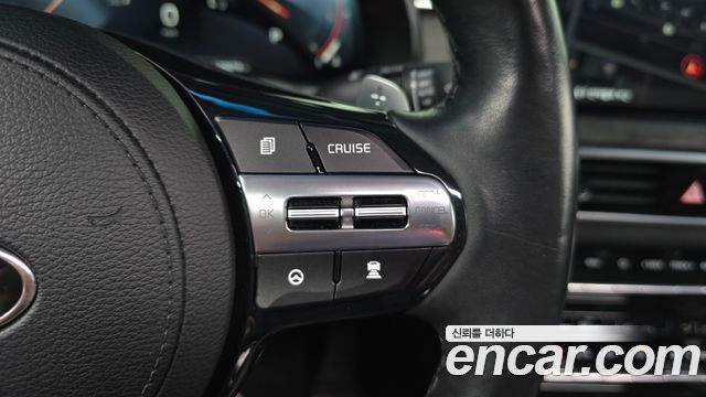 Kia K7 2020 — photo 28