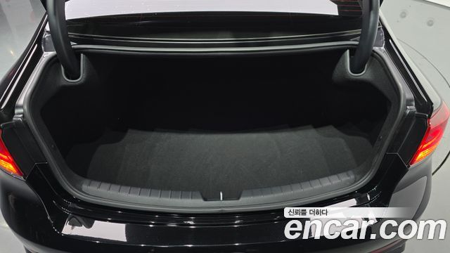 Kia K7 2020 — photo 31