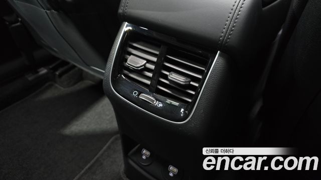 Kia K7 2020 — photo 32