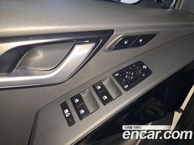 Kia Niro 2023 — photo 21