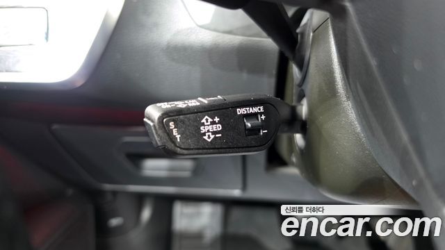 Audi A6 2021 — photo 28