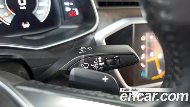 Audi A6 2021 — photo 29