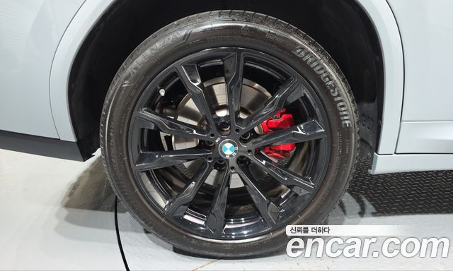 BMW X4 2025 — photo 5