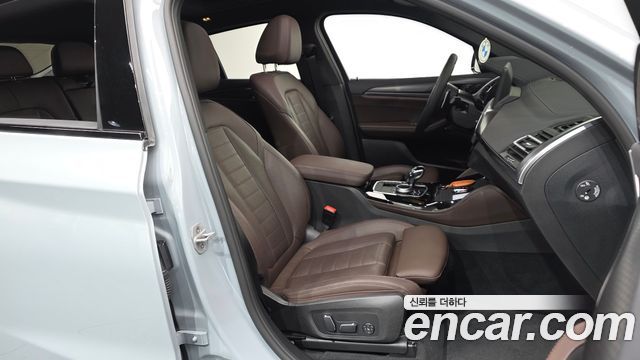 BMW X4 2025 — photo 17