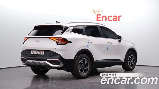 Kia Sportage 2023 — photo 2