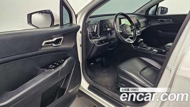 Kia Sportage 2023 — photo 13