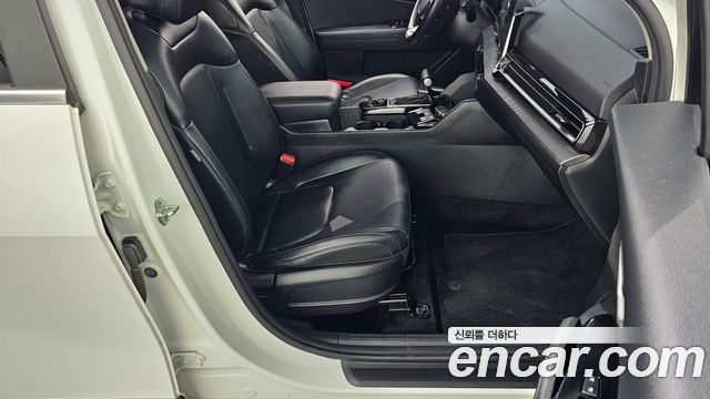 Kia Sportage 2023 — photo 16