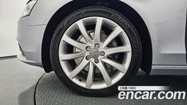 Audi A4 2015 — photo 5
