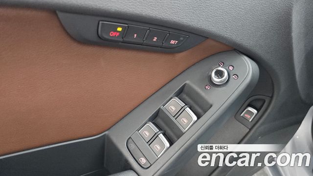 Audi A4 2015 — photo 17