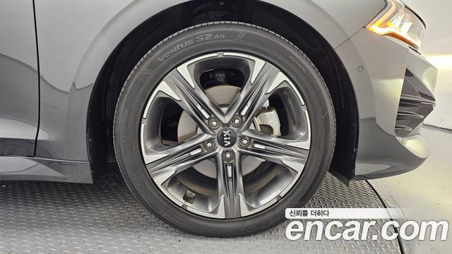 Kia K5 2020 — photo 7