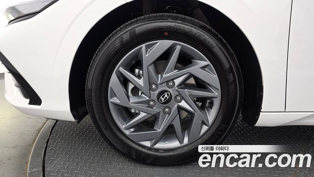Hyundai AVANTE 2026 — photo 5