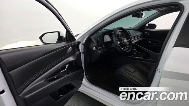 Hyundai AVANTE 2026 — photo 13