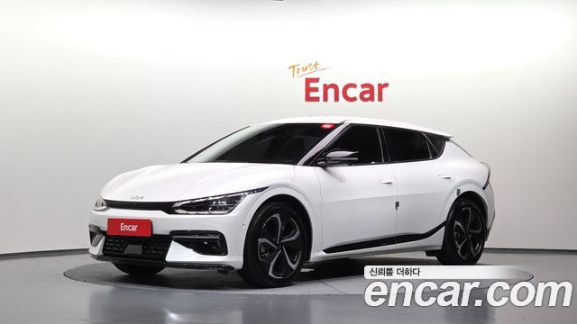 Kia EV6 2022 — photo 1