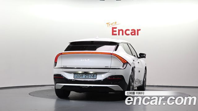 Kia EV6 2022 — photo 4