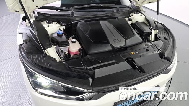 Kia EV6 2022 — photo 6