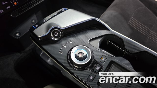 Kia EV6 2022 — photo 12