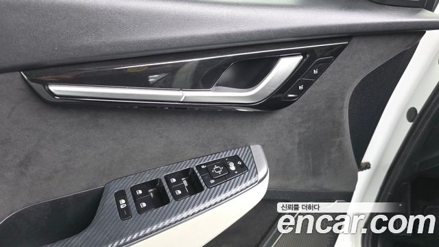 Kia EV6 2022 — photo 29