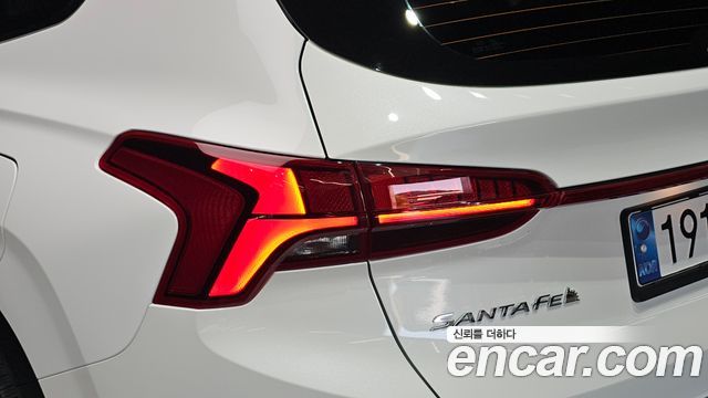 Hyundai Santafe 2021 — photo 9