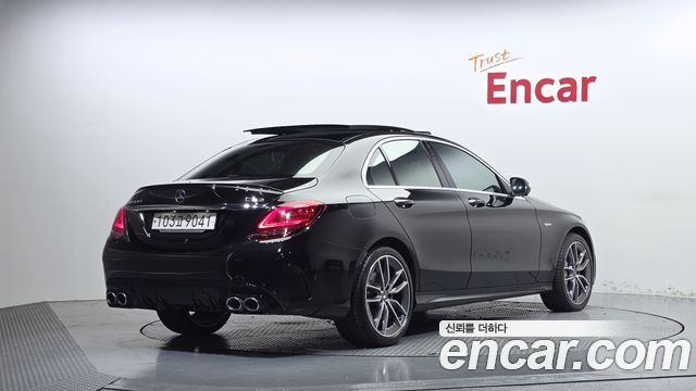 Mercedes-Benz C-Class 2020 — photo 2