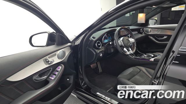 Mercedes-Benz C-Class 2020 — photo 10