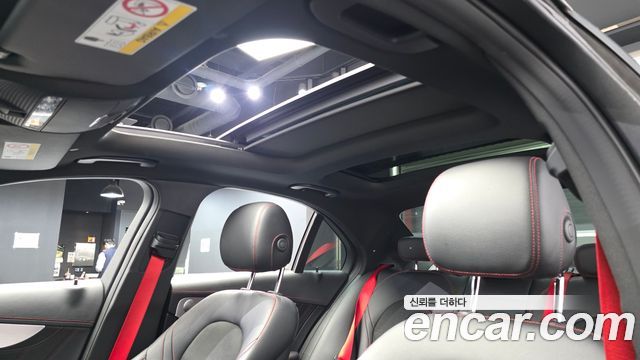 Mercedes-Benz C-Class 2020 — photo 16
