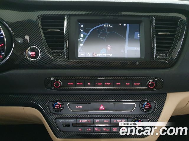 Kia Canival 2019 — photo 12
