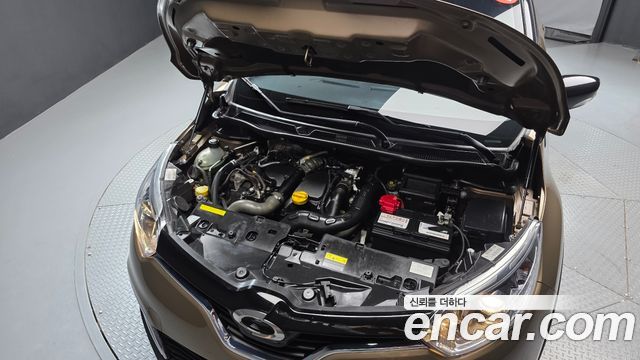 Renault Korea QM3 2016 — photo 6