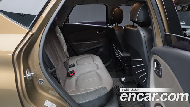 Renault Korea QM3 2016 — photo 18