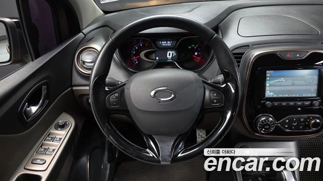 Renault Korea QM3 2016 — photo 19