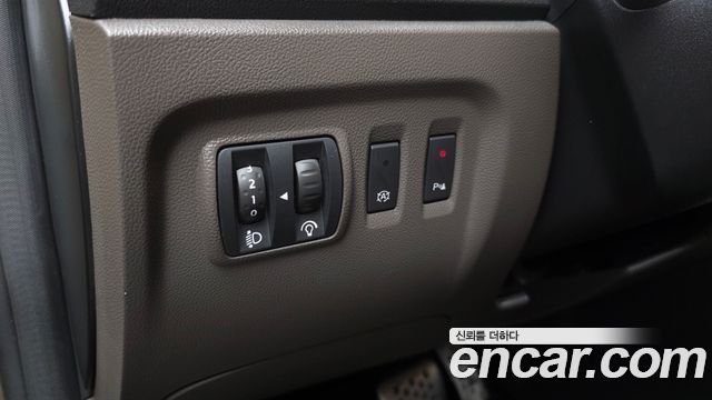 Renault Korea QM3 2016 — photo 28