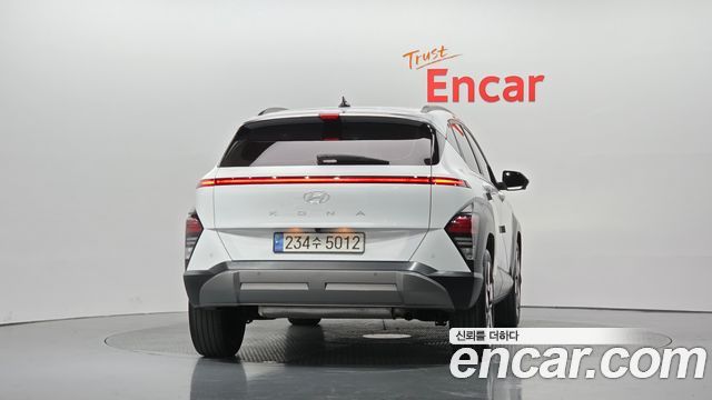 Hyundai Kona 2023 — photo 4