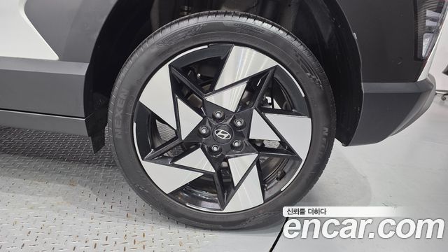 Hyundai Kona 2023 — photo 7
