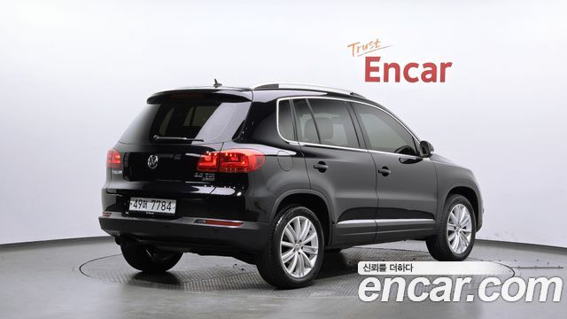 Volkswagen Tiguan 2014 — photo 2