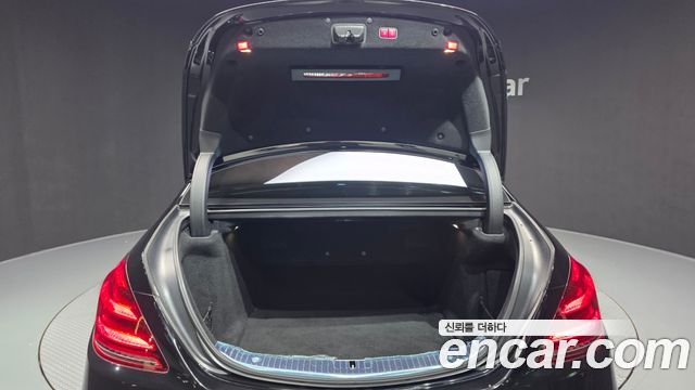 Mercedes-Benz S-Class 2019 — photo 20