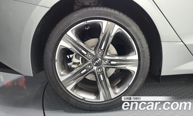 Kia K5 2023 — photo 5