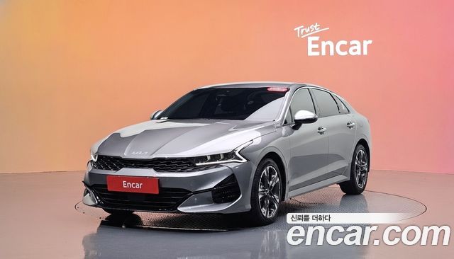 Kia K5 2023 — photo 1