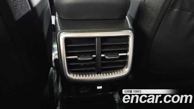 Kia K5 2023 — photo 34