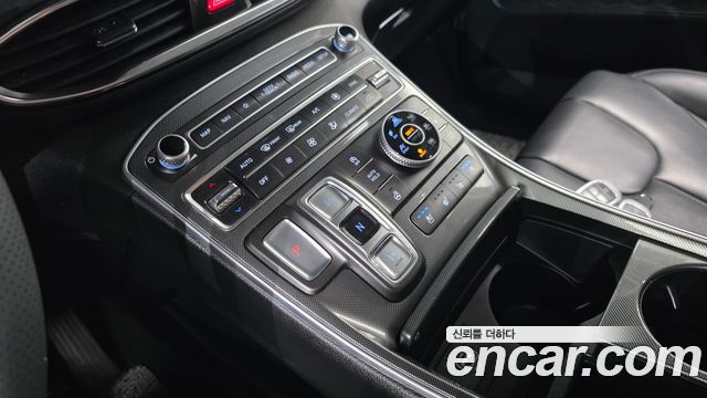 Hyundai Santafe 2021 — photo 12