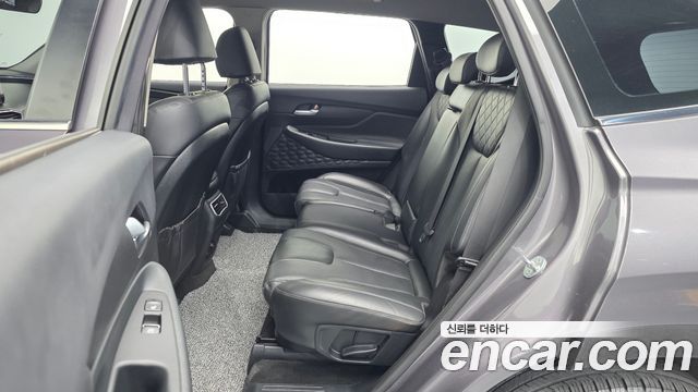 Hyundai Santafe 2021 — photo 17