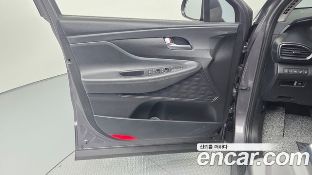 Hyundai Santafe 2021 — photo 14